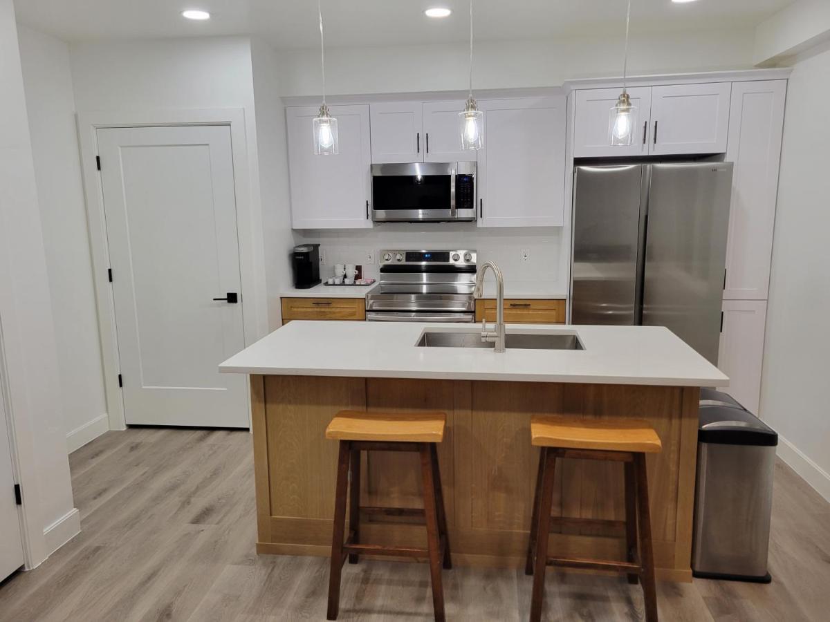 Spacious & Modern Apartment, Close To Universities And Mountains Mapleton Exterior photo